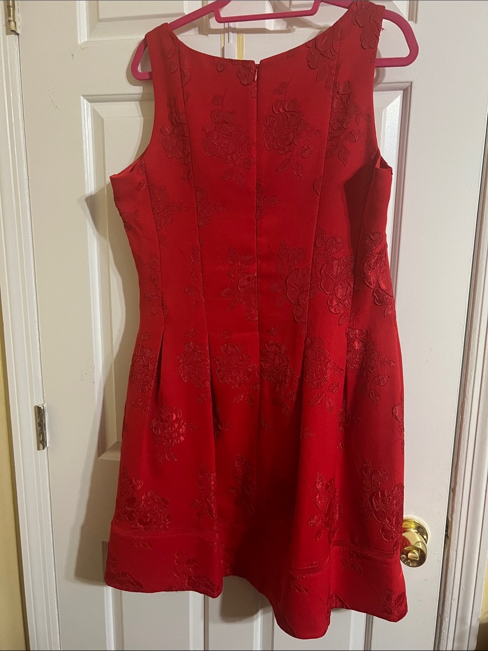 Taylor Red Floral Jacquard Midi Dress - Picture 7 of 9